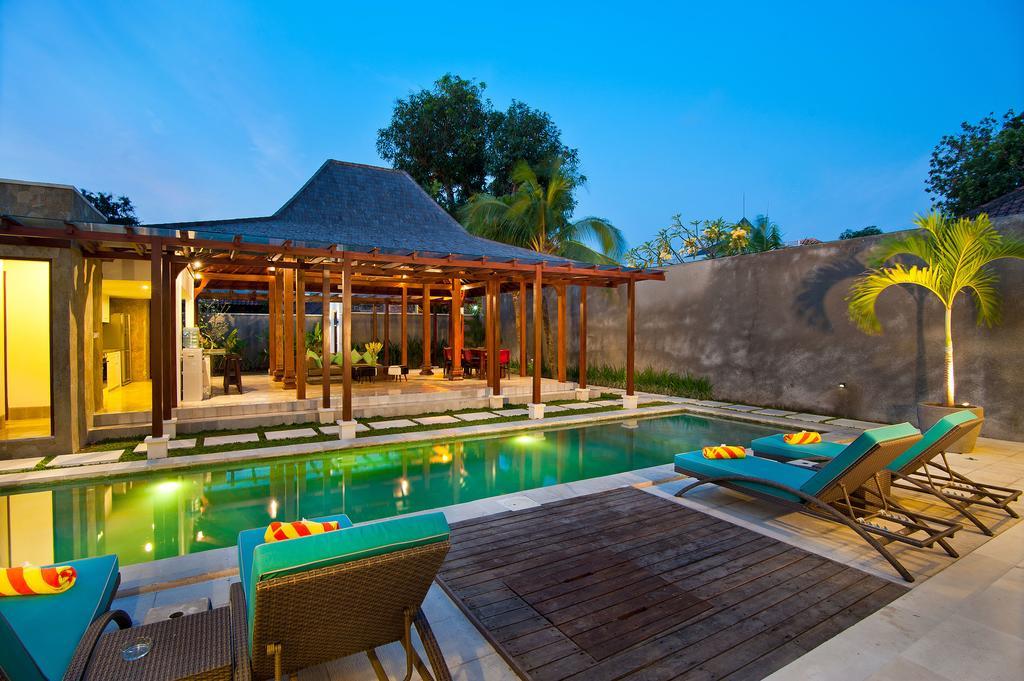 Villa Amalia Legian Eksteriør billede